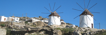 Grecia, mulini a Ios.
