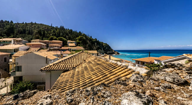 Il villaggio di Agios Nikitas sull'isola greca di Lefkada.