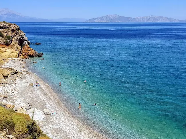 La magnifica spiaggia di Anefanti sull'isola greca di Ikaria.