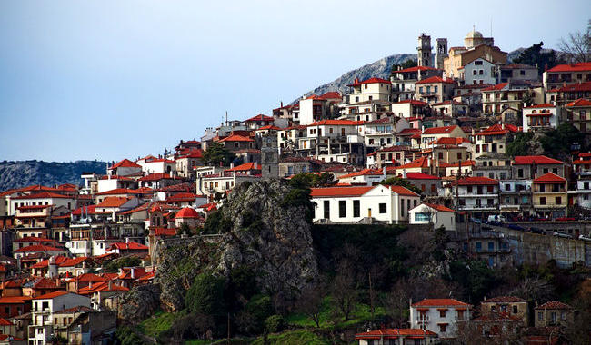 Arachova, vicino Delfi, sui Monti del Parnaso.