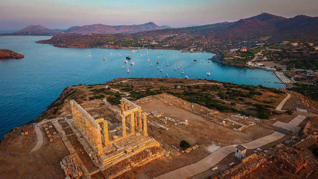 Fantastico panorama a Capo Sounion in Grecia, vicino Atene.