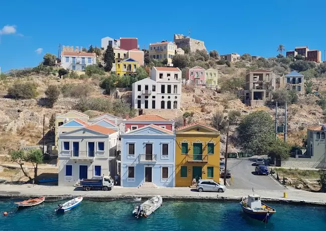 Case di Megisti o Kastellorizo, il capoluogo dell'isola greca.