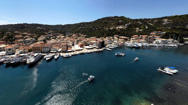 L'incanevole porticciolo di Gaios sull'isola greca di Paxos.