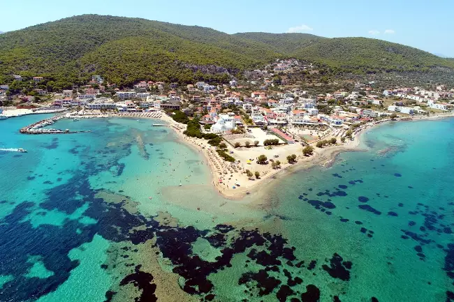La bellezza dell'isola greca di Agistri.
