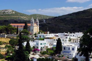 Il villaggio di Lefkes sull'isola greca di Paros.