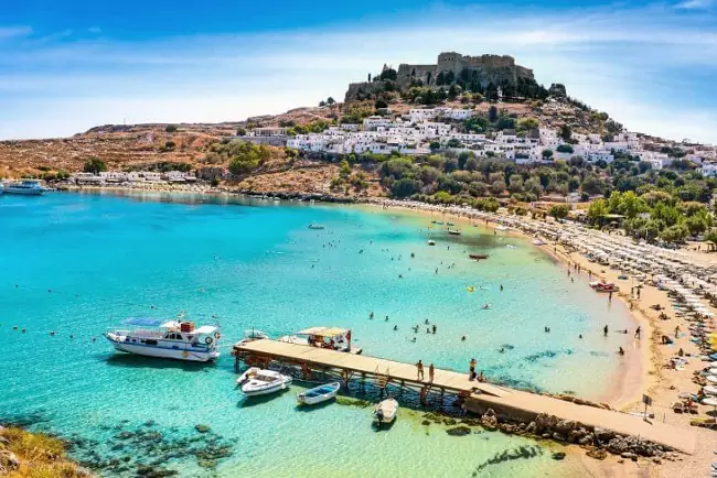 Isola di Rodi nel Dodecaneso, una destinazione popolare per le vacanze in Grecia.
