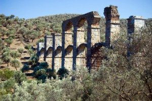 Acquedotto Romano di Lesbo, da vedere in Grecia.