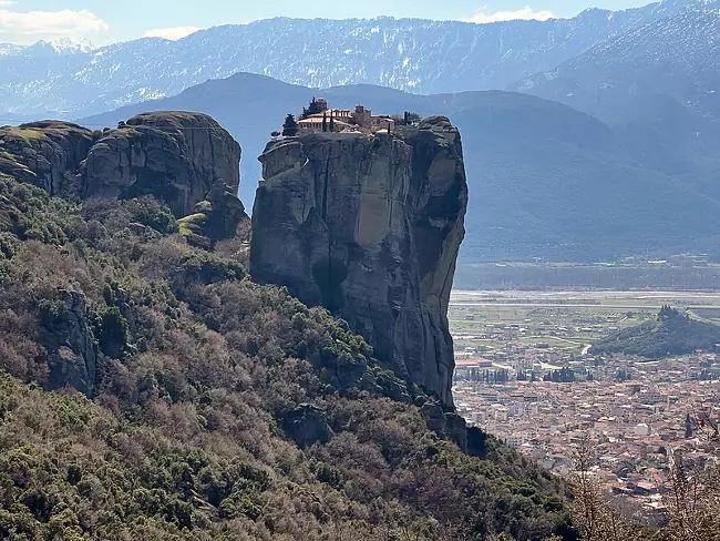 Il monastero di Agia Triada è uno dei più antichi delle Meteore.