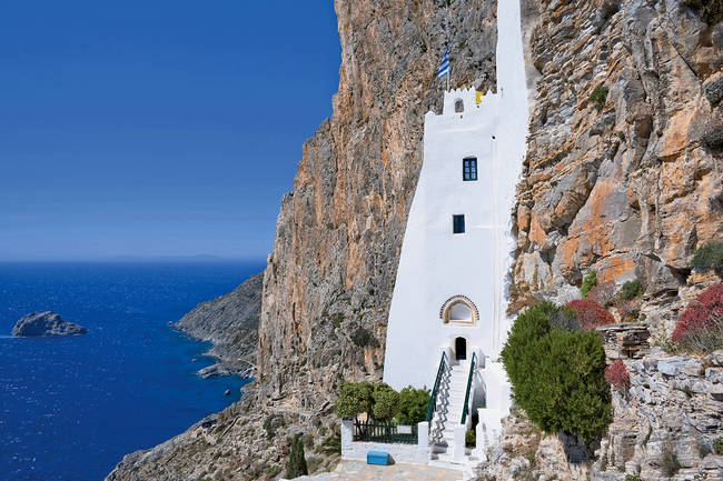 Amorgos, il monastero di Panagia Hozoviotissa.