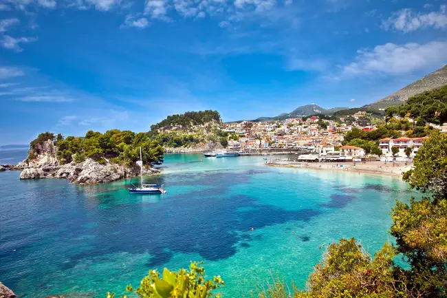 Parga sulla costa ionica della Grecia continentale.