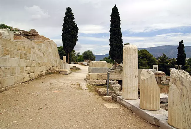 Il Peripatos dell'Acropoli di Atene.