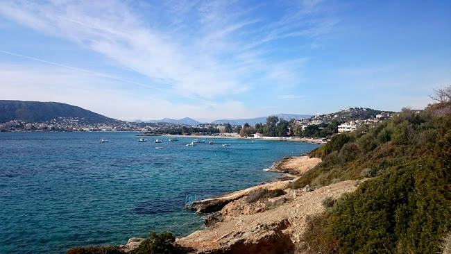 La zona di Porto Rafti, uno dei litorali più belli della costa ateniese.