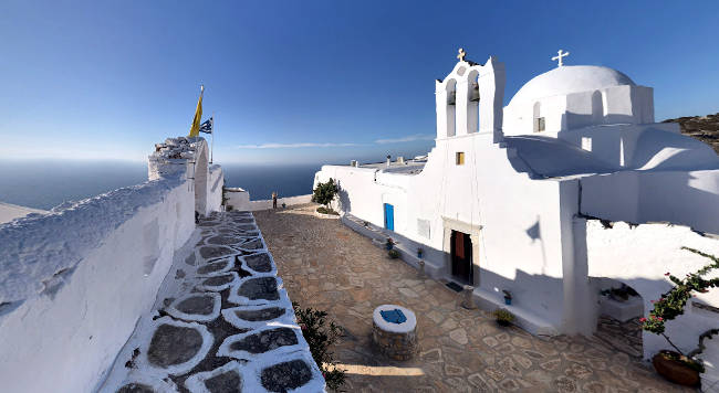 Panorama sull'Egeo dal monastero Zoodochos Pigi di Sikinos.