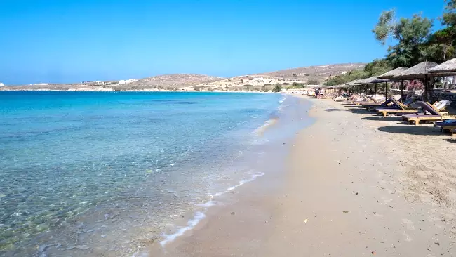 La bellissima spiaggia di Marcelo o Marchelo a Paros.