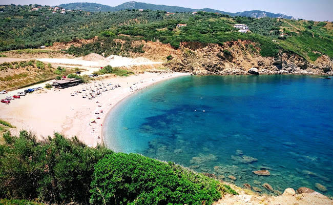 L'incredibile bellezza della spiaggia di Xanemos sull'isola greca di Skiathos.