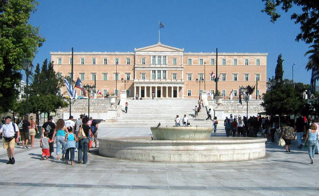 Il Parlamento Greco in Piazza Syntagma ad Atene, capitale della Grecia.