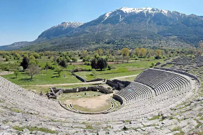 Il teatro di Dodoni in Grecia.