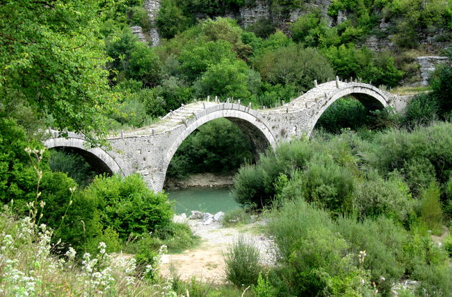 Zagoria, ponte di Kalogeriko a Kipi.